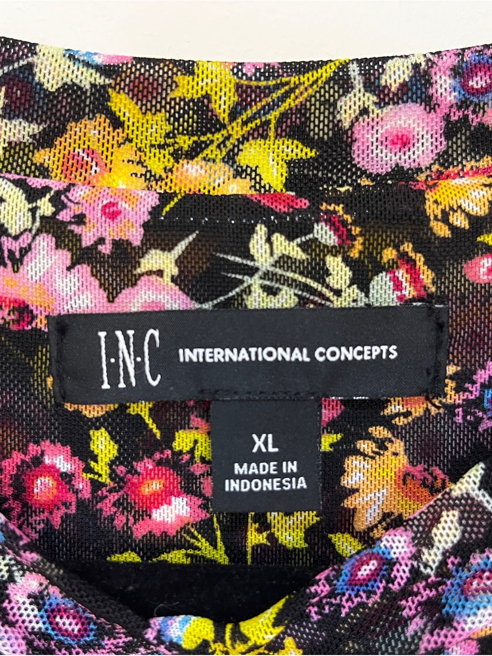 Floral Long-Sleeve Top - Black w Yellow & Pink Flowers - Picture 2 of 8
